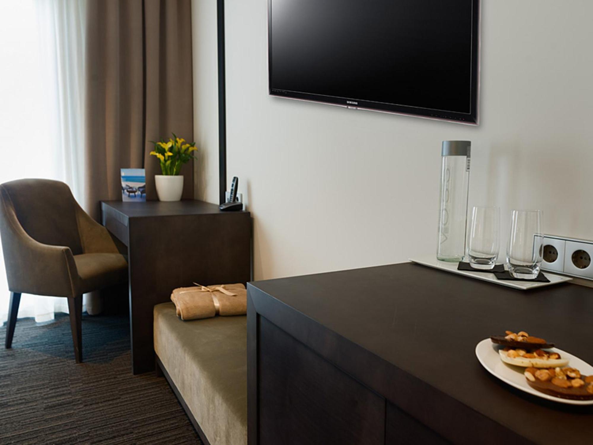 Cosmopolita Hotel Boutique & Spa Кастел Пладжа де Аро Стая снимка
